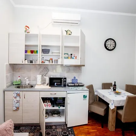 Angeli Apartment *